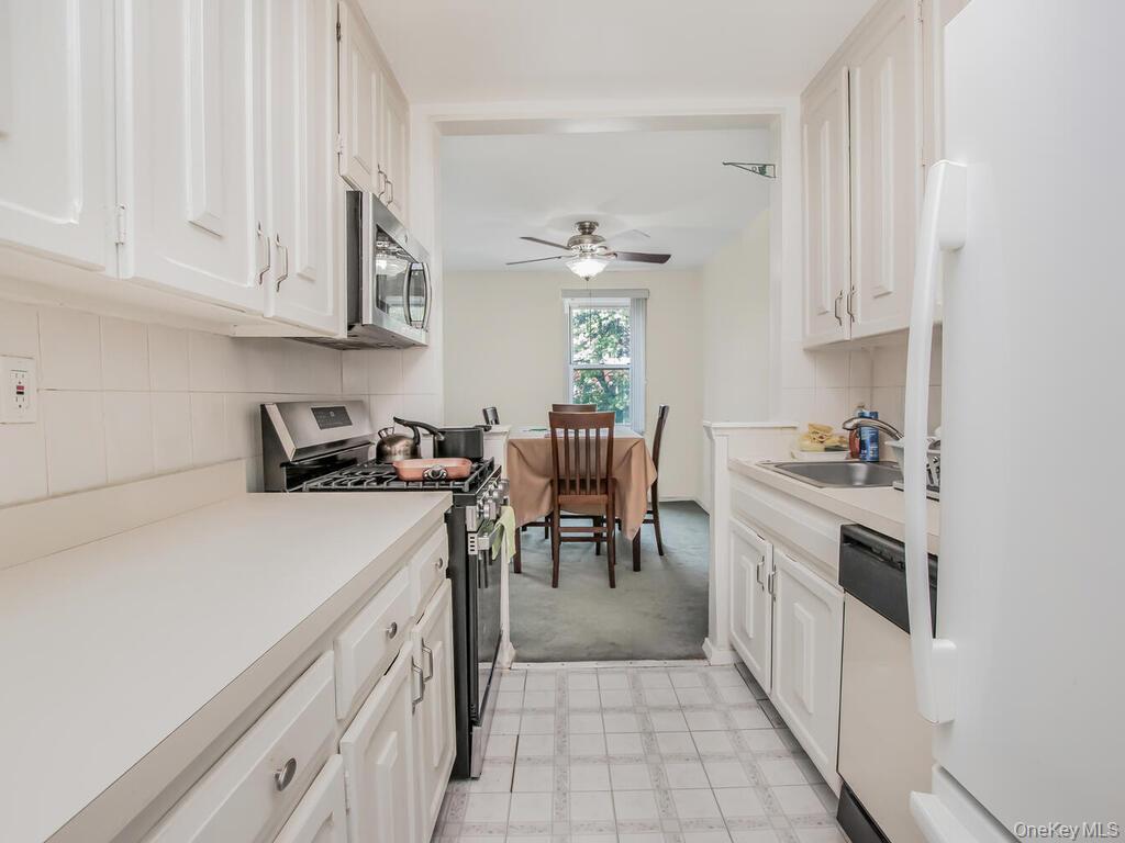 #4 photo, 1 Balint Drive, Yonkers , NY 10710