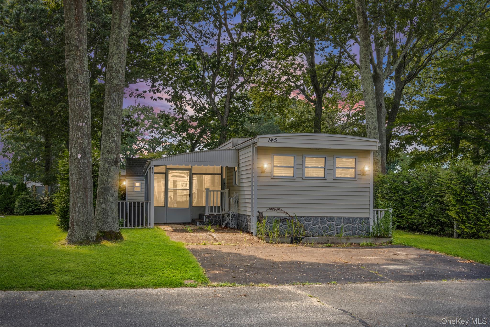 #1 photo, 703 Fresh Pond Road, Calverton , NY 11933
