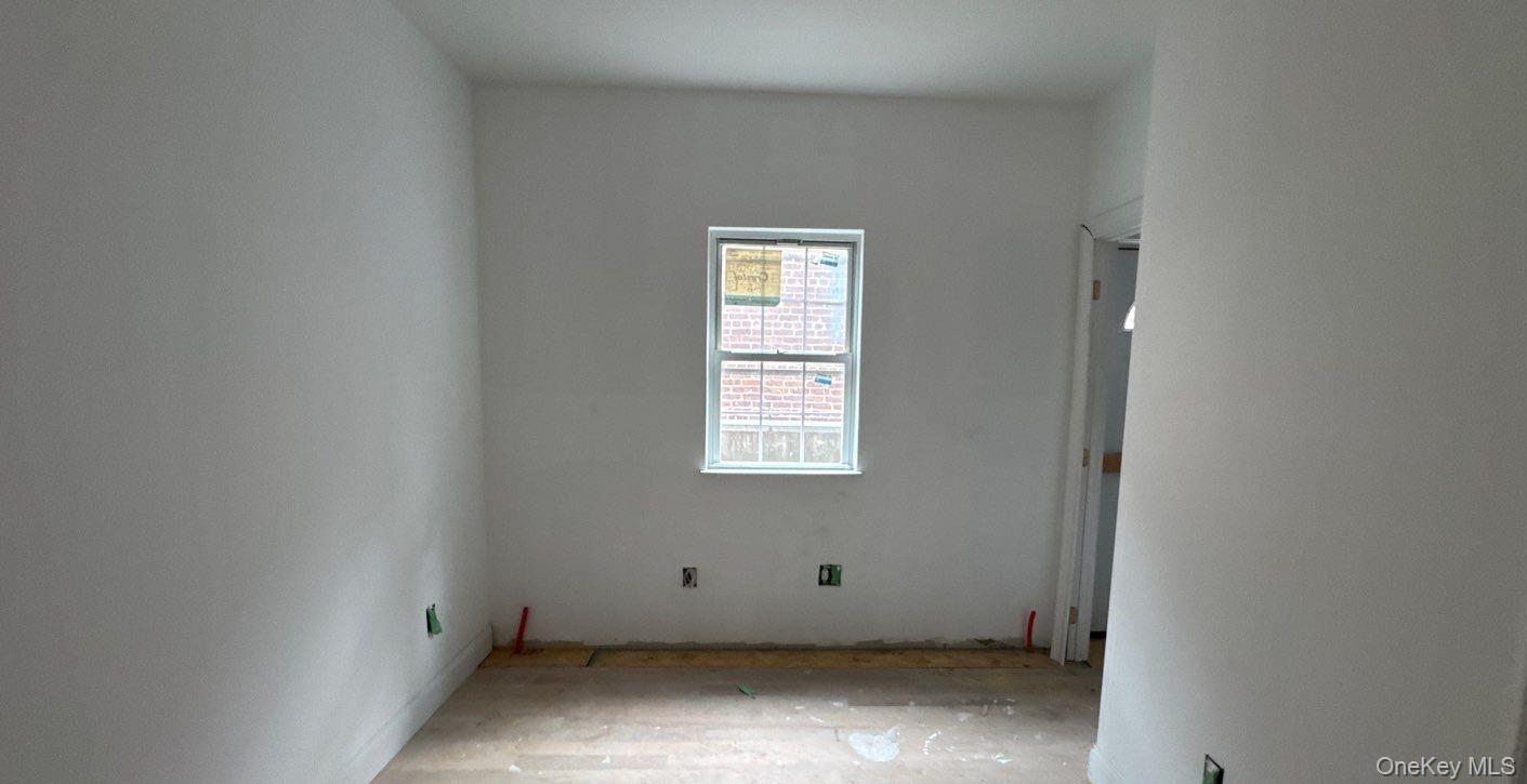 #13 photo, 8902-8904 Glenwood Road, ブルックリン区 Brooklyn , NY 11234