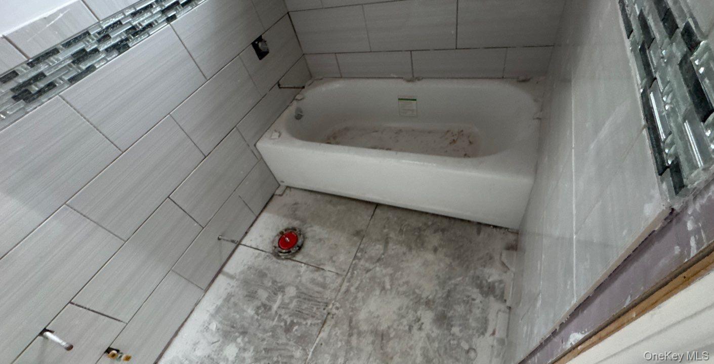 #7 photo, 8902-8904 Glenwood Road, ブルックリン区 Brooklyn , NY 11234