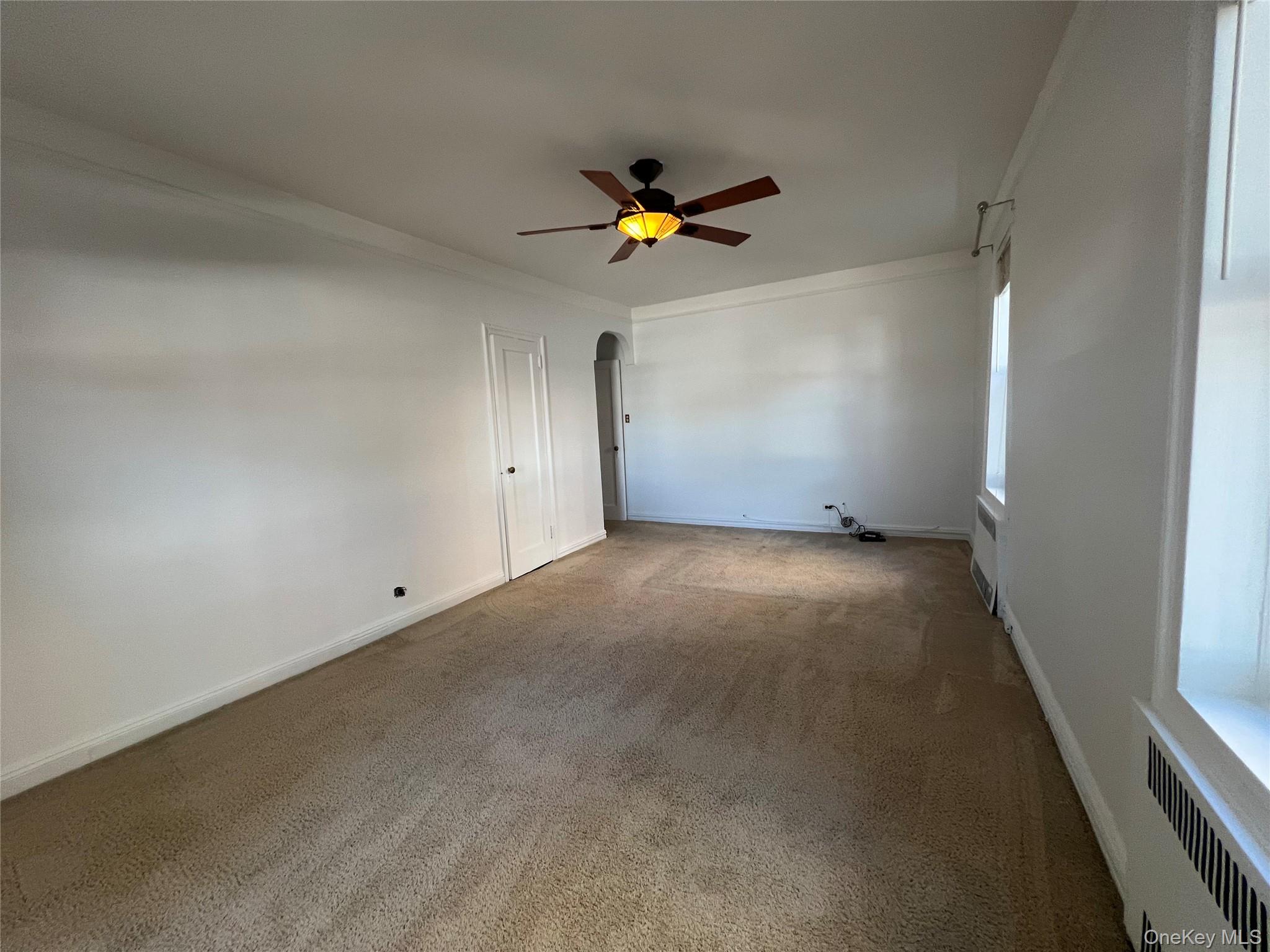 #13 photo, 111-39 76 Road, クイーンズ区 Forest Hills , NY 11375