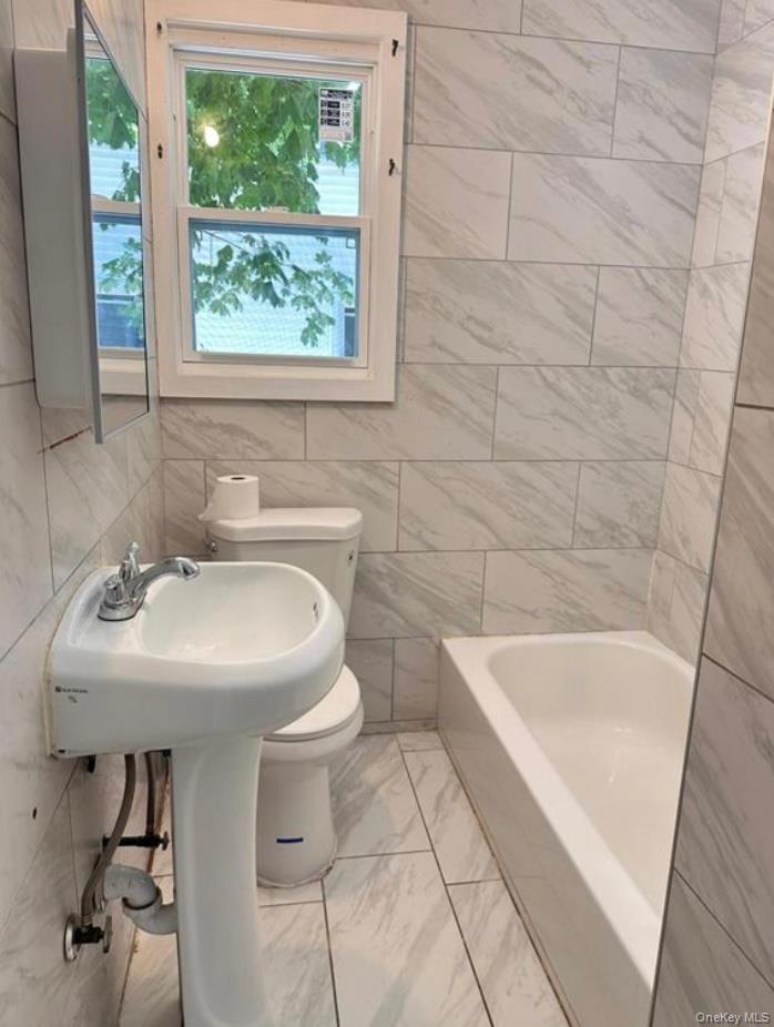 #4 photo, 136 Fairview Boulevard, ナッソー郡 Hempstead , NY 11550