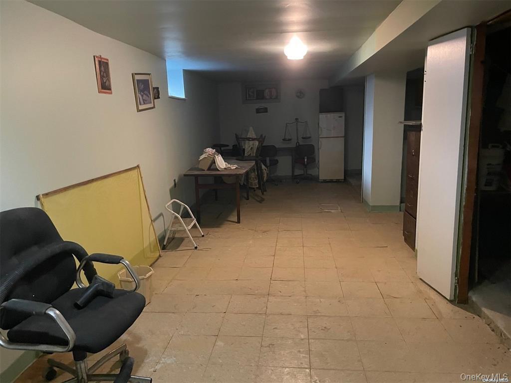 #11 photo, 12-25 119th Street, クイーンズ区 College Point , NY 11356