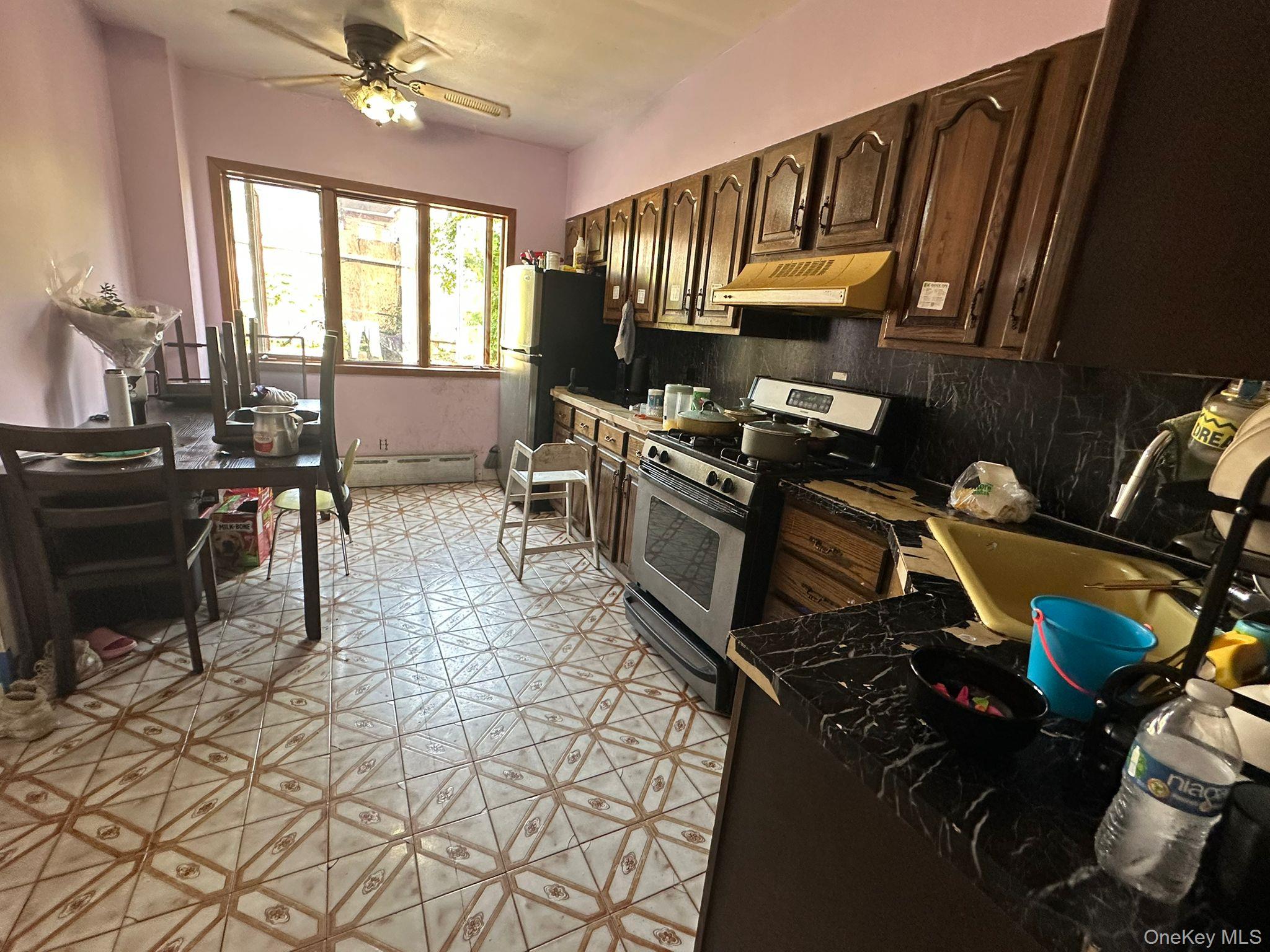 #4 photo, 12-25 119th Street, クイーンズ区 College Point , NY 11356