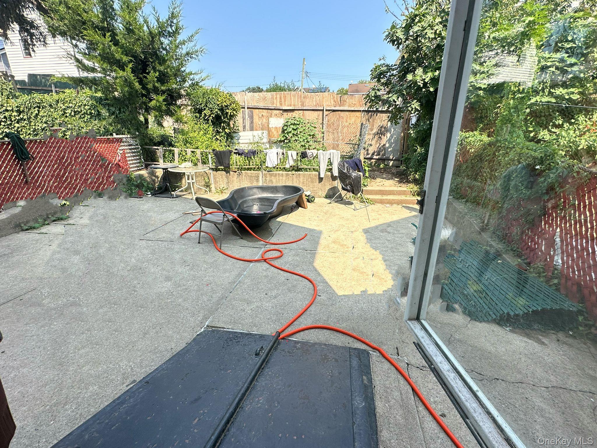 #7 photo, 12-25 119th Street, クイーンズ区 College Point , NY 11356