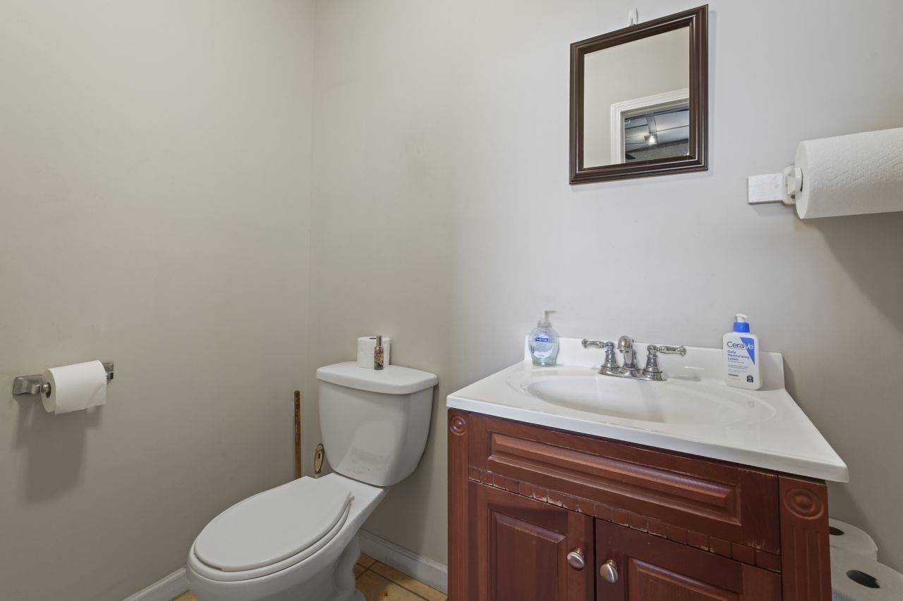 #16 photo, 111 Nott Terrace, Schenectady , NY 12308