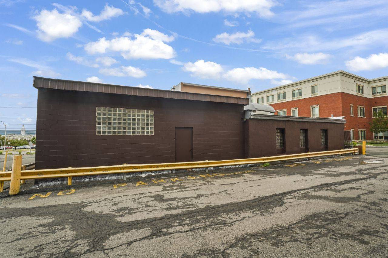 #42 photo, 111 Nott Terrace, Schenectady , NY 12308