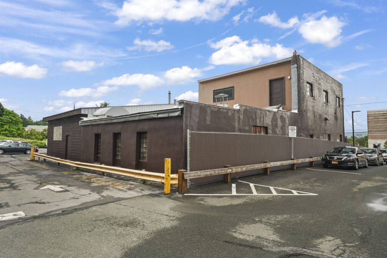 #43 photo, 111 Nott Terrace, Schenectady , NY 12308