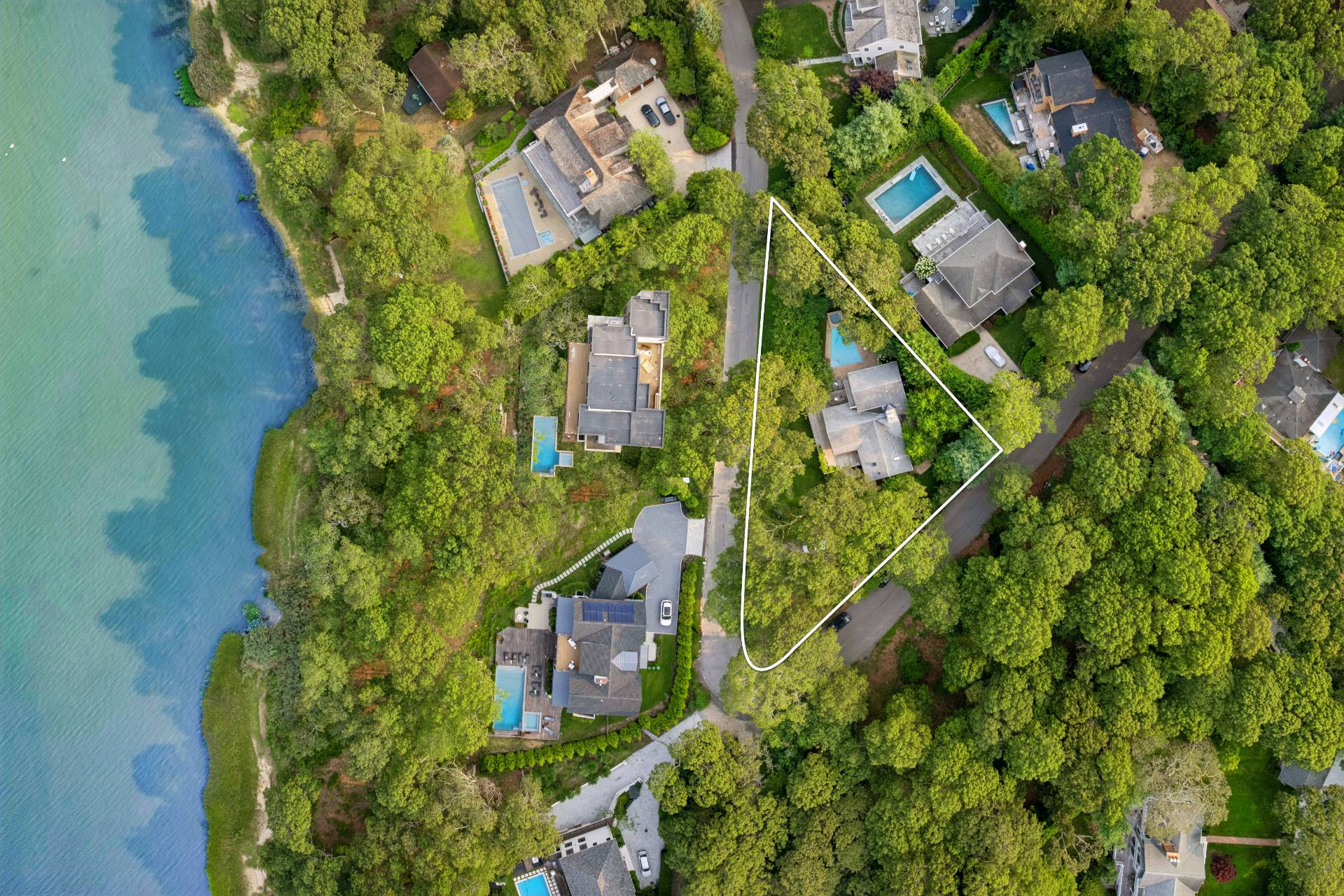 #3 photo, 30 Springwood Way, サフォーク郡 East Hampton , NY 11937