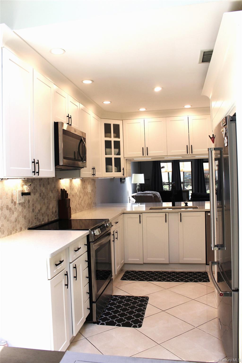 #5 photo, 2 Rose Court, サフォーク郡 East Islip , NY 11730