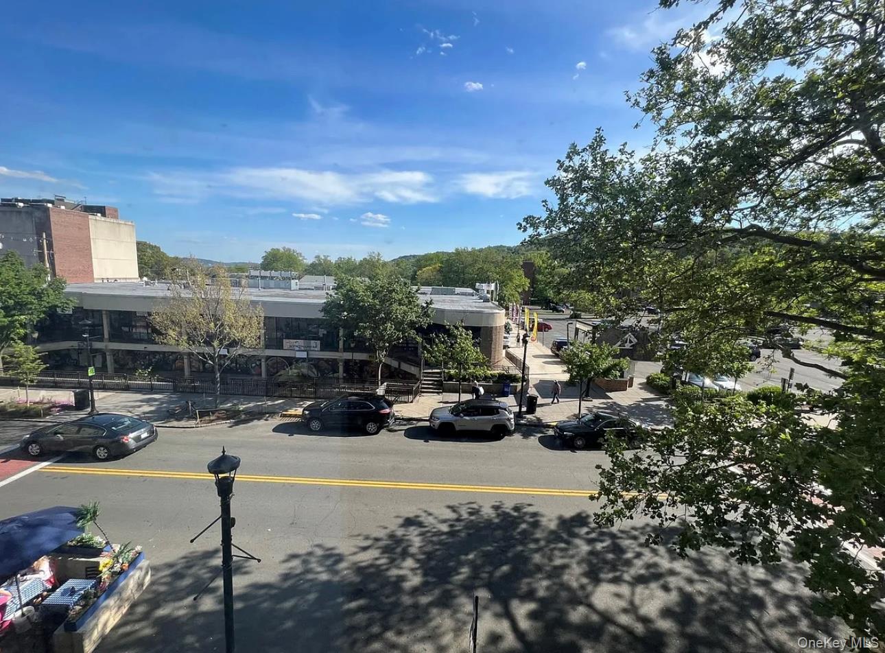 #17 photo, 118 #1 Main Street, Nyack , NY 10960