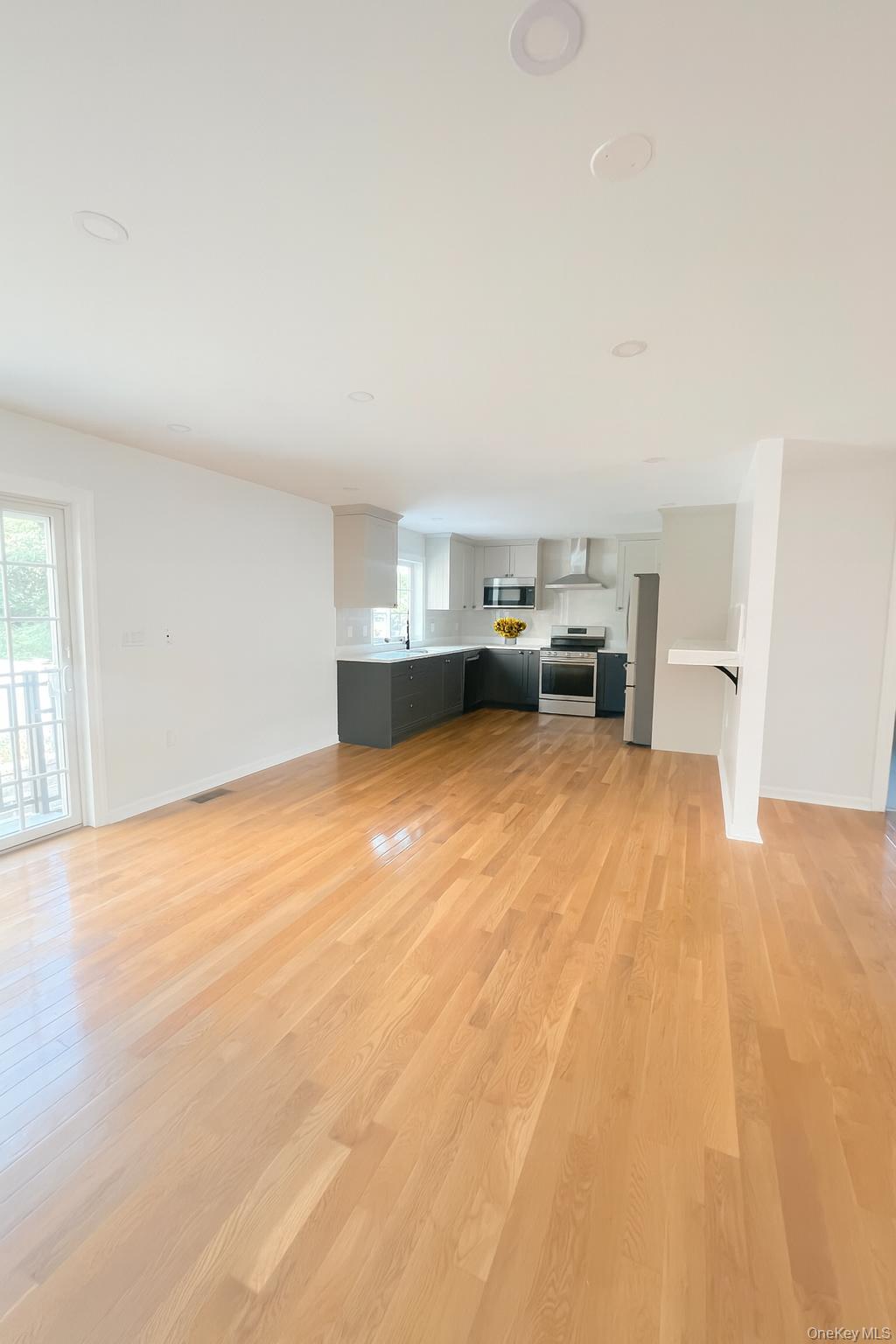 #4 photo, Yonkers, Yonkers , NY 10703