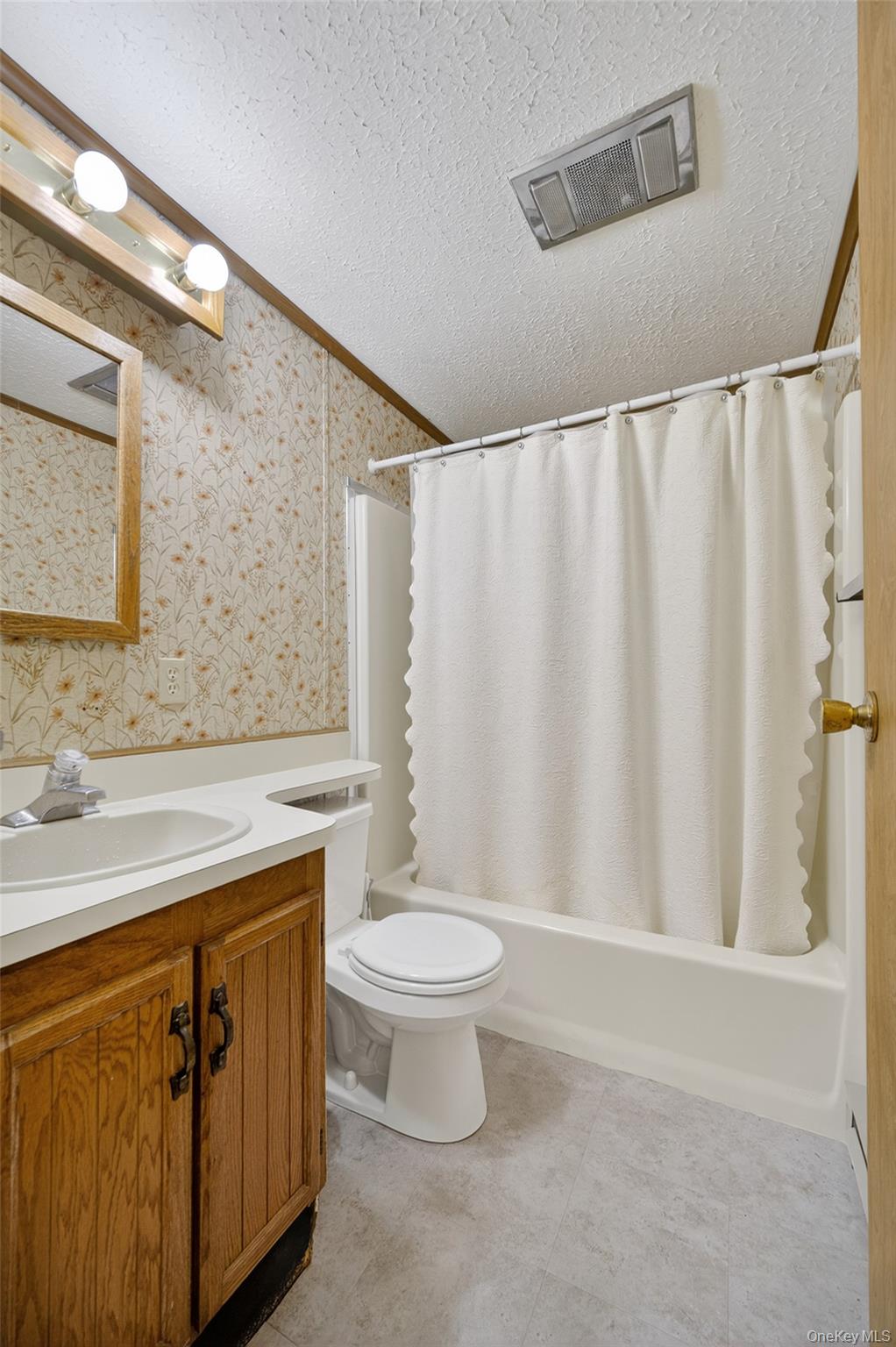 #13 photo, 4 Ivanhoe Court, Monticello , NY 12701