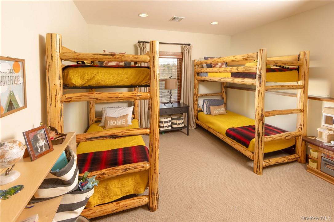 #18 photo, 497 Woodstone Trail, Lumberland , NY 12737