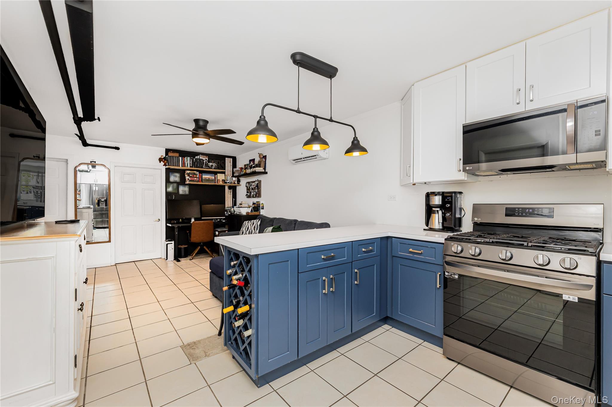 #17 photo, 426 Calhoun Avenue, Bronx , NY 10465