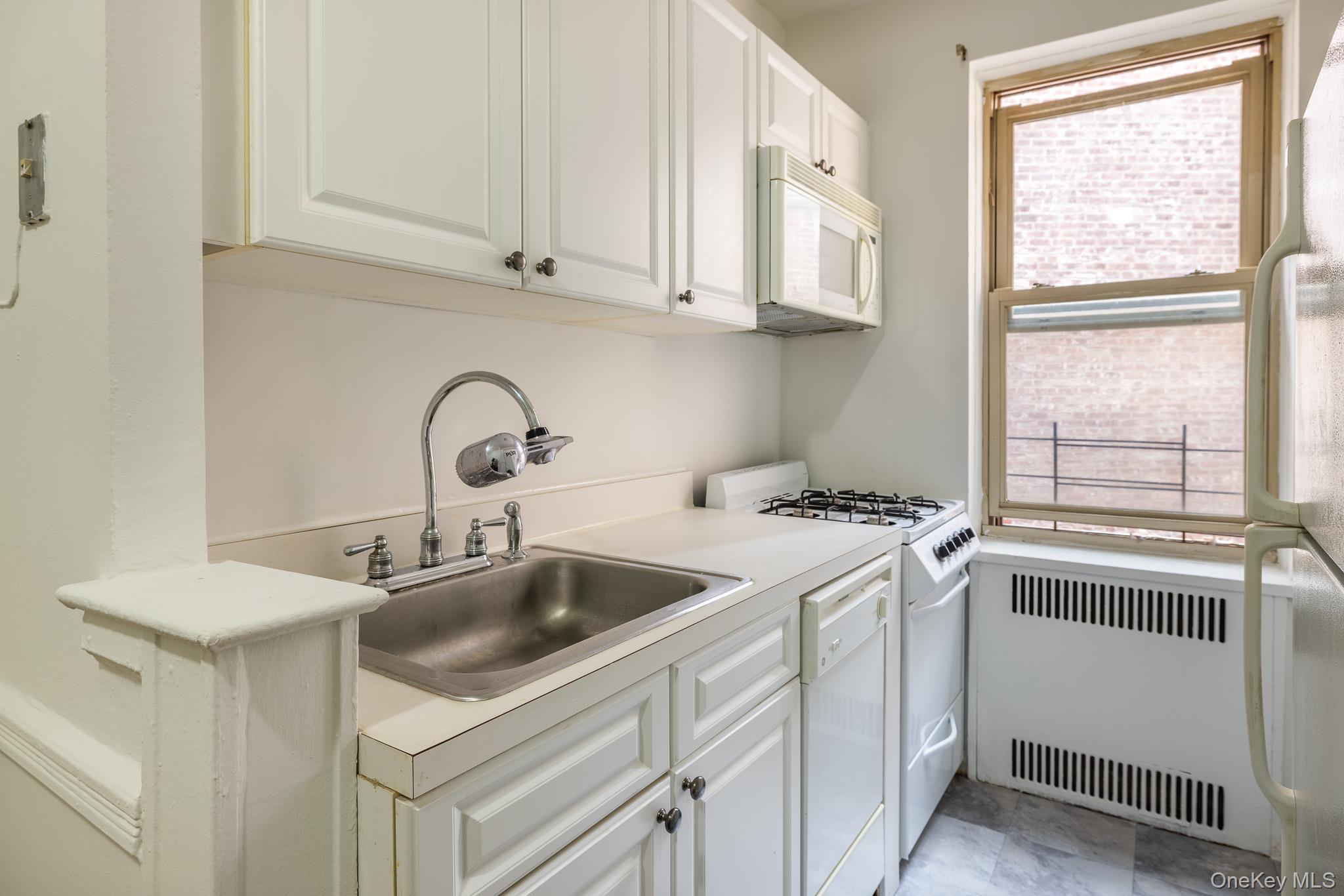 #12 photo, 2190 Boston Road, ブロンクス区 Bronx , NY 10462