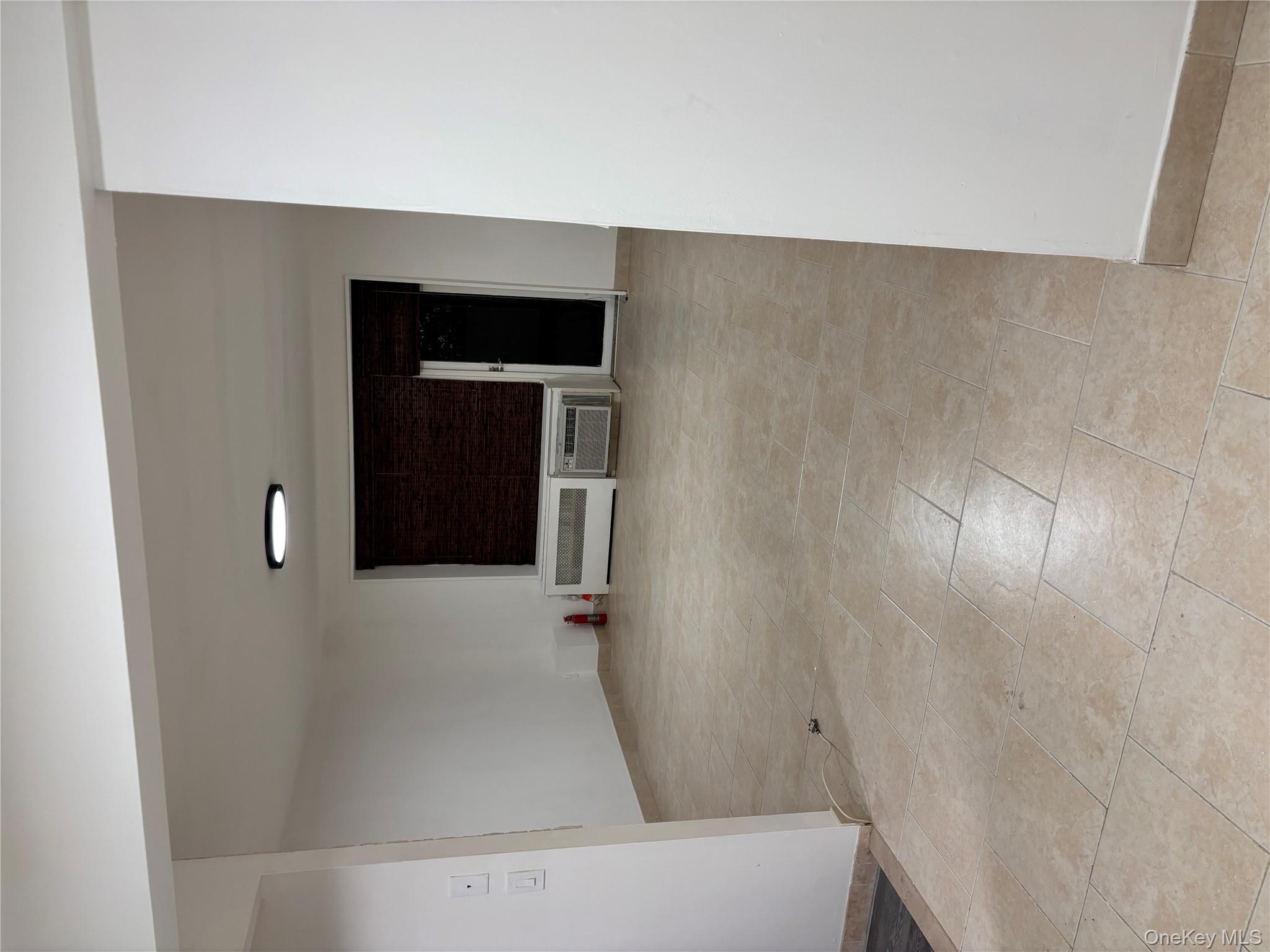 #4 photo, 20 Wendell Street, Hempstead , NY 11550