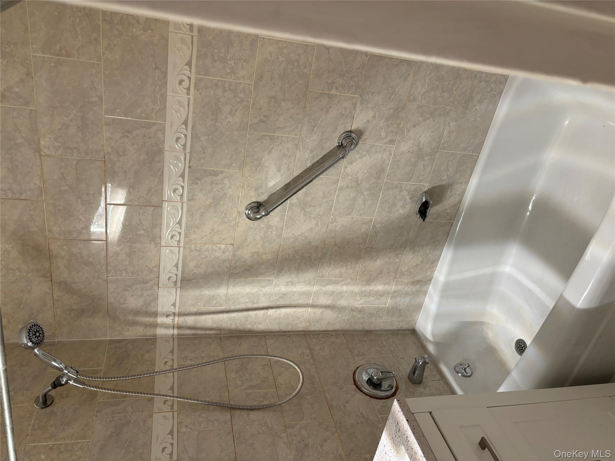 #7 photo, 20 Wendell Street, Hempstead , NY 11550