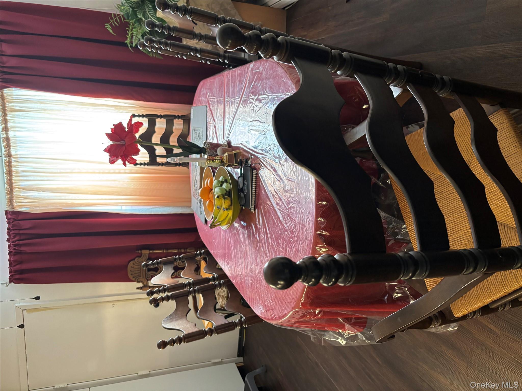 #5 photo, 59 Windmill Road, Hyde Park , NY 12601