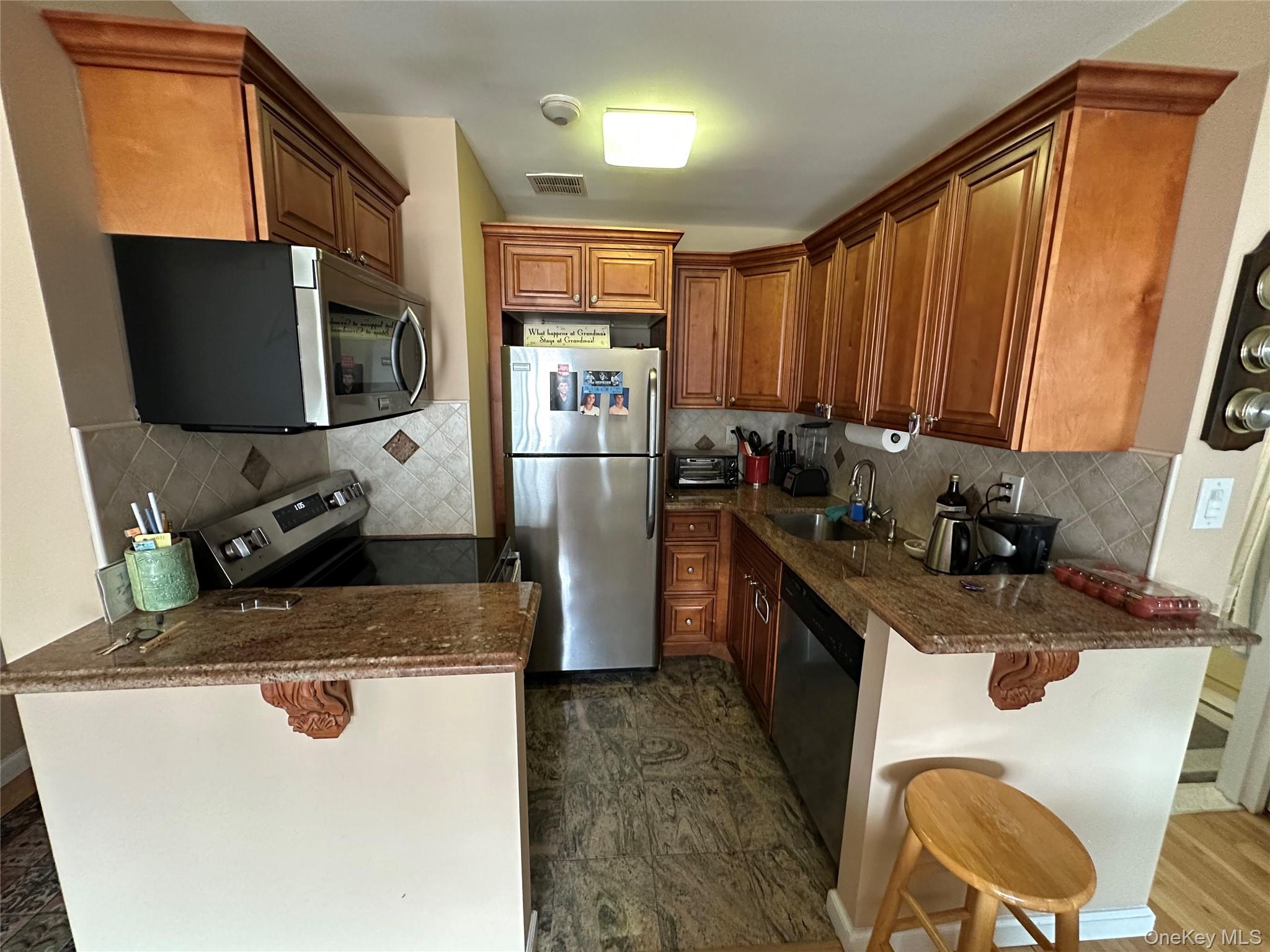 #3 photo, 360 Shore Road, Long Beach , NY 11561