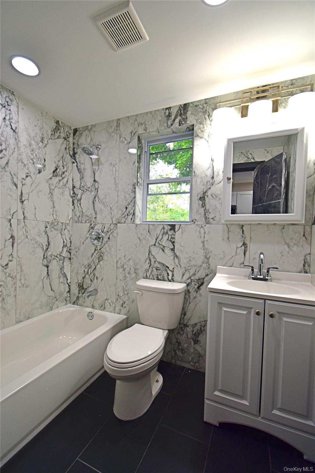 #3 photo, 108-46 153rd Street, Jamaica , NY 11433