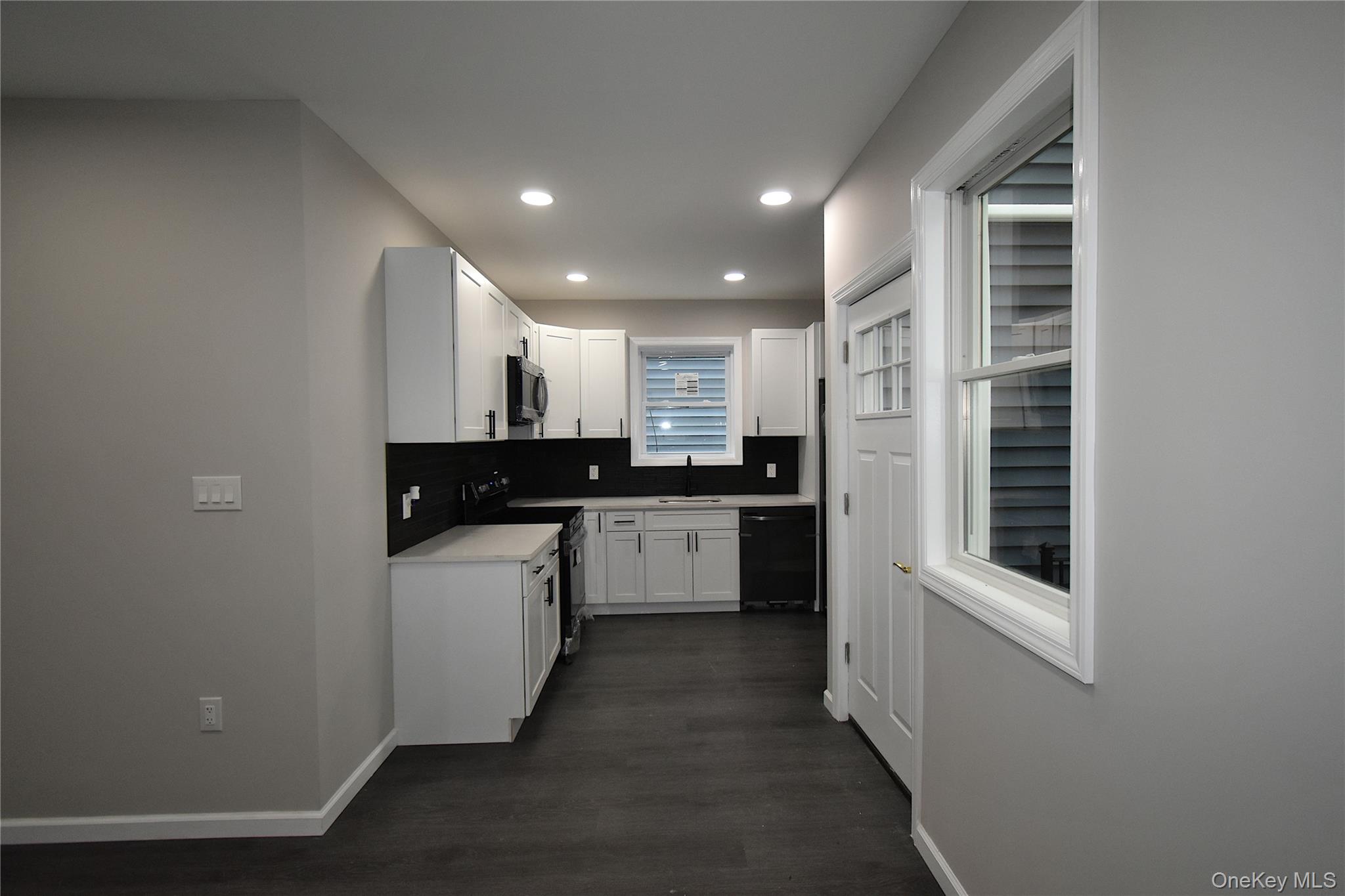 #9 photo, 108-46 153rd Street, Jamaica , NY 11433