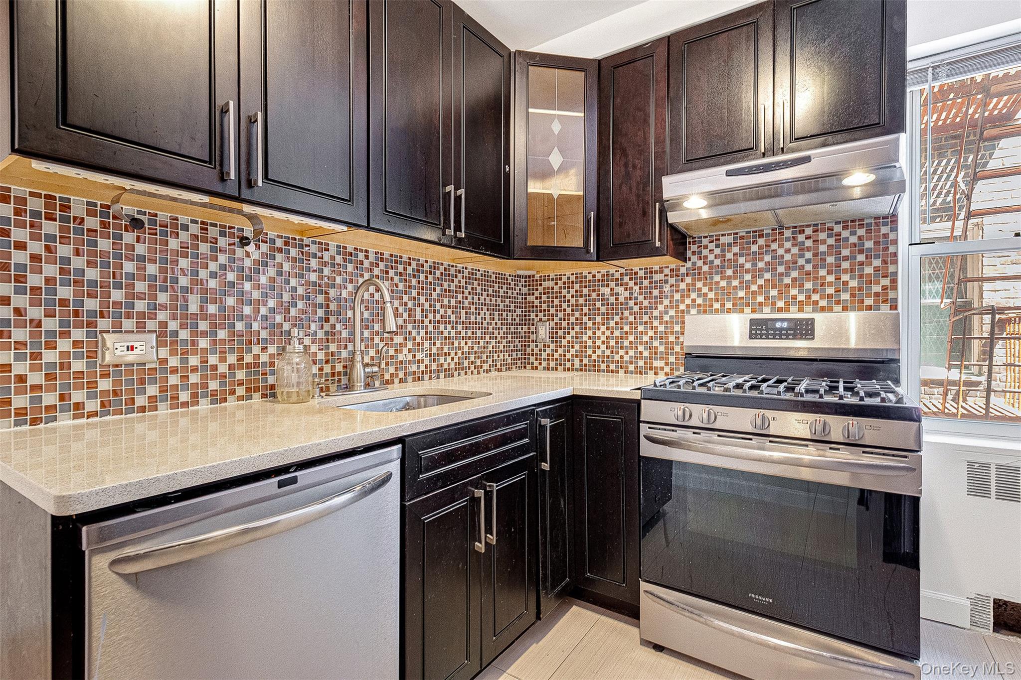 #11 photo, 67-38 108 Street, クイーンズ区 Forest Hills , NY 11375