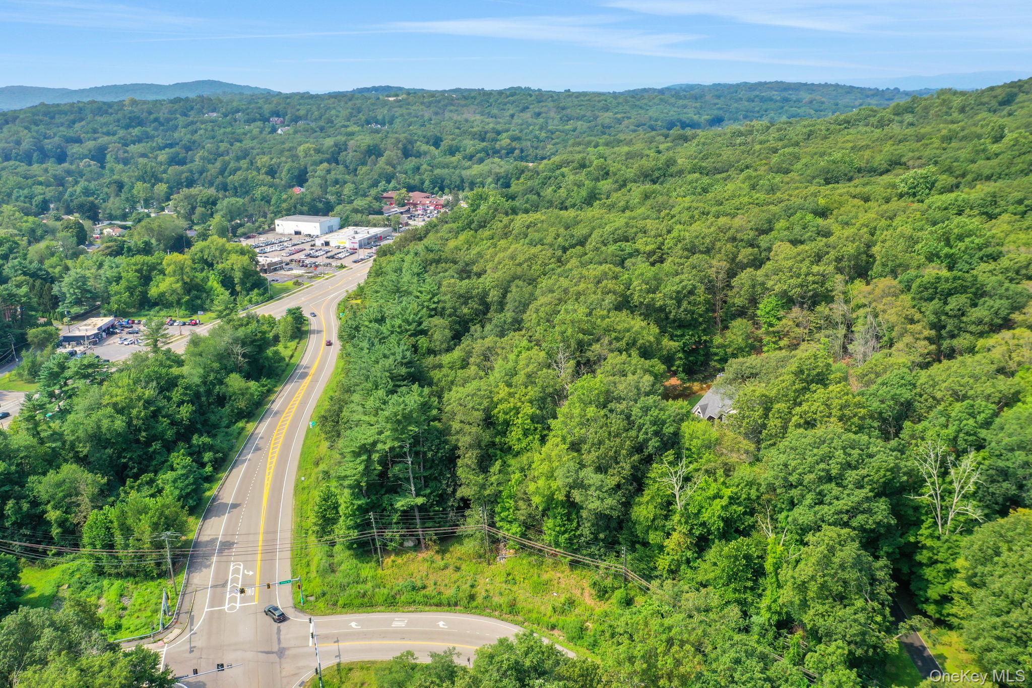 #4 photo, 2657 Stony Street, Mohegan Lake , NY 10547