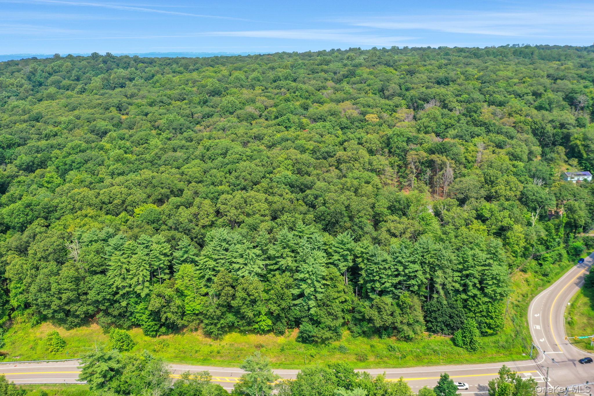 #9 photo, 2657 Stony Street, Mohegan Lake , NY 10547