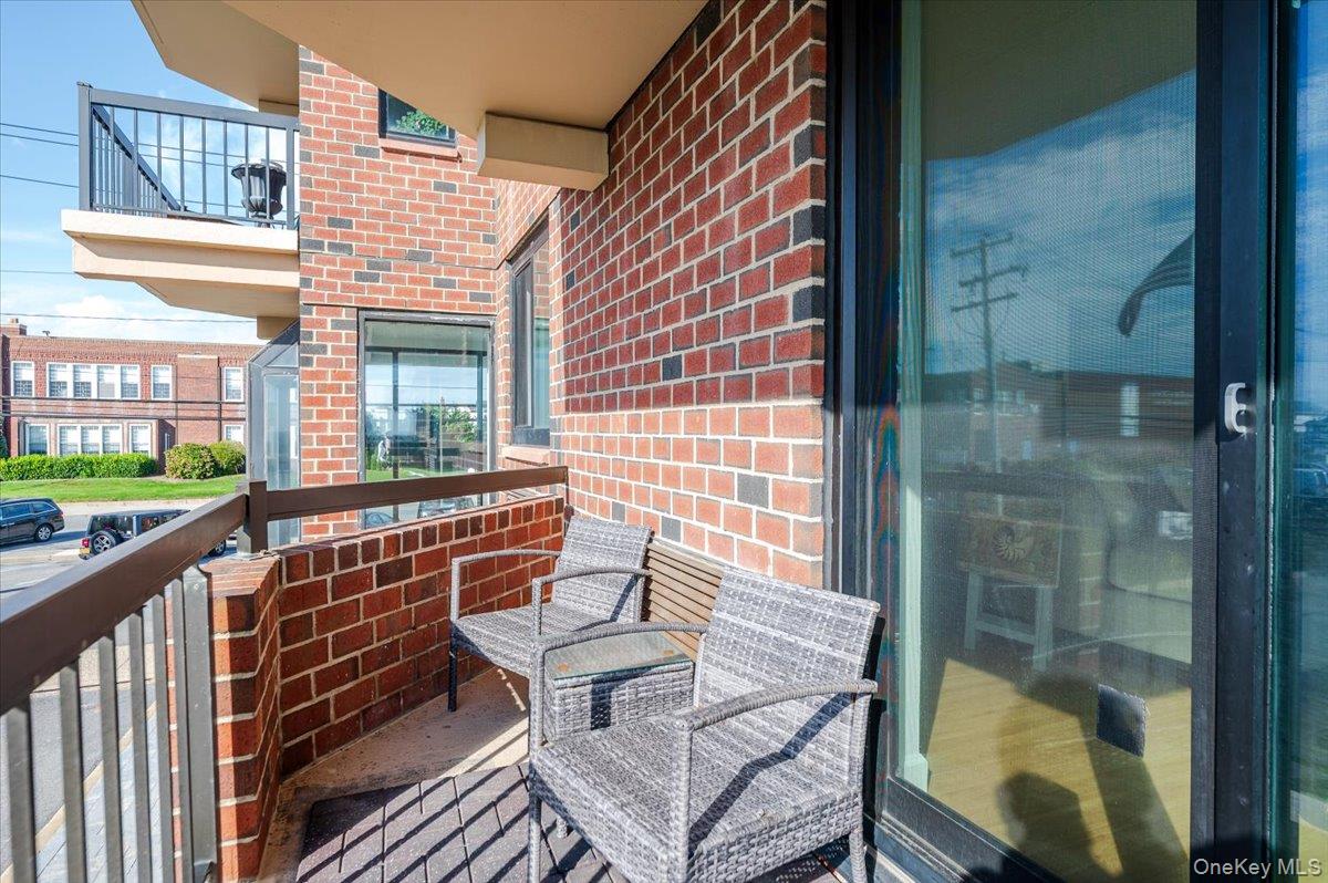 #19 photo, 730 W Broadway, ナッソー郡 Long Beach , NY 11561