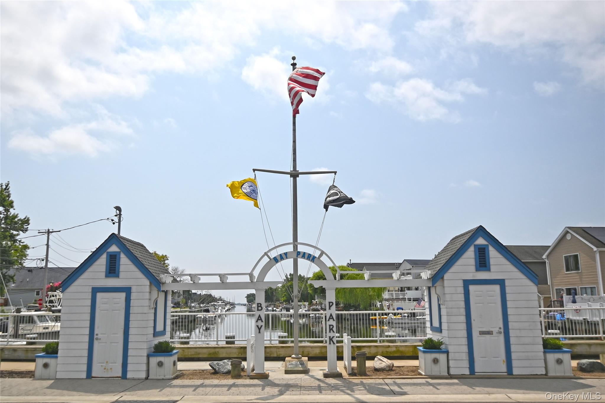 #1 photo, 7 East Boulevard, ナッソー郡 East Rockaway , NY 11518