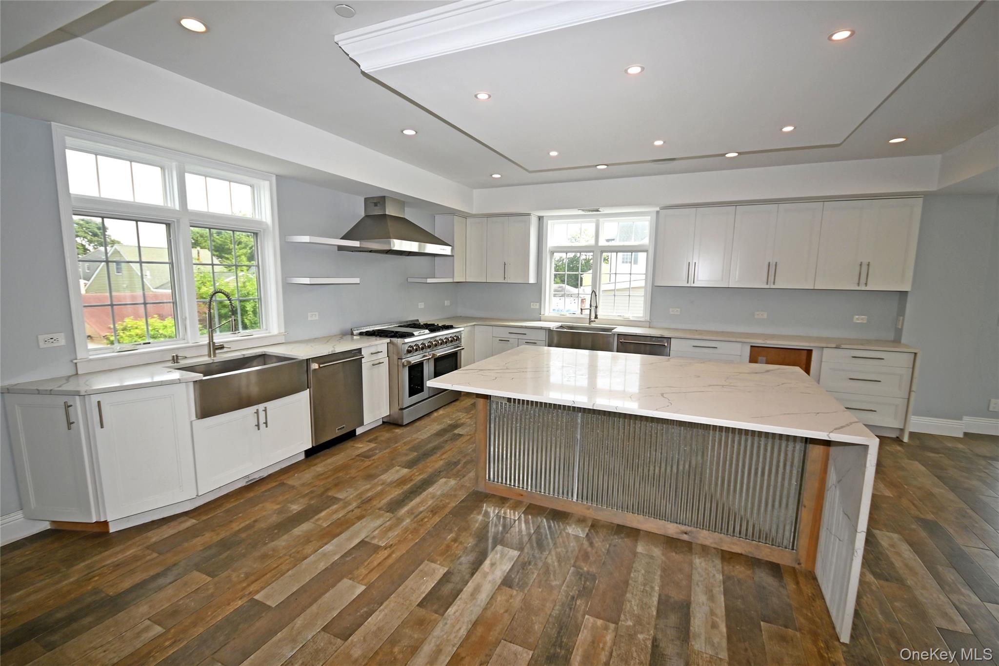 #11 photo, 7 East Boulevard, ナッソー郡 East Rockaway , NY 11518