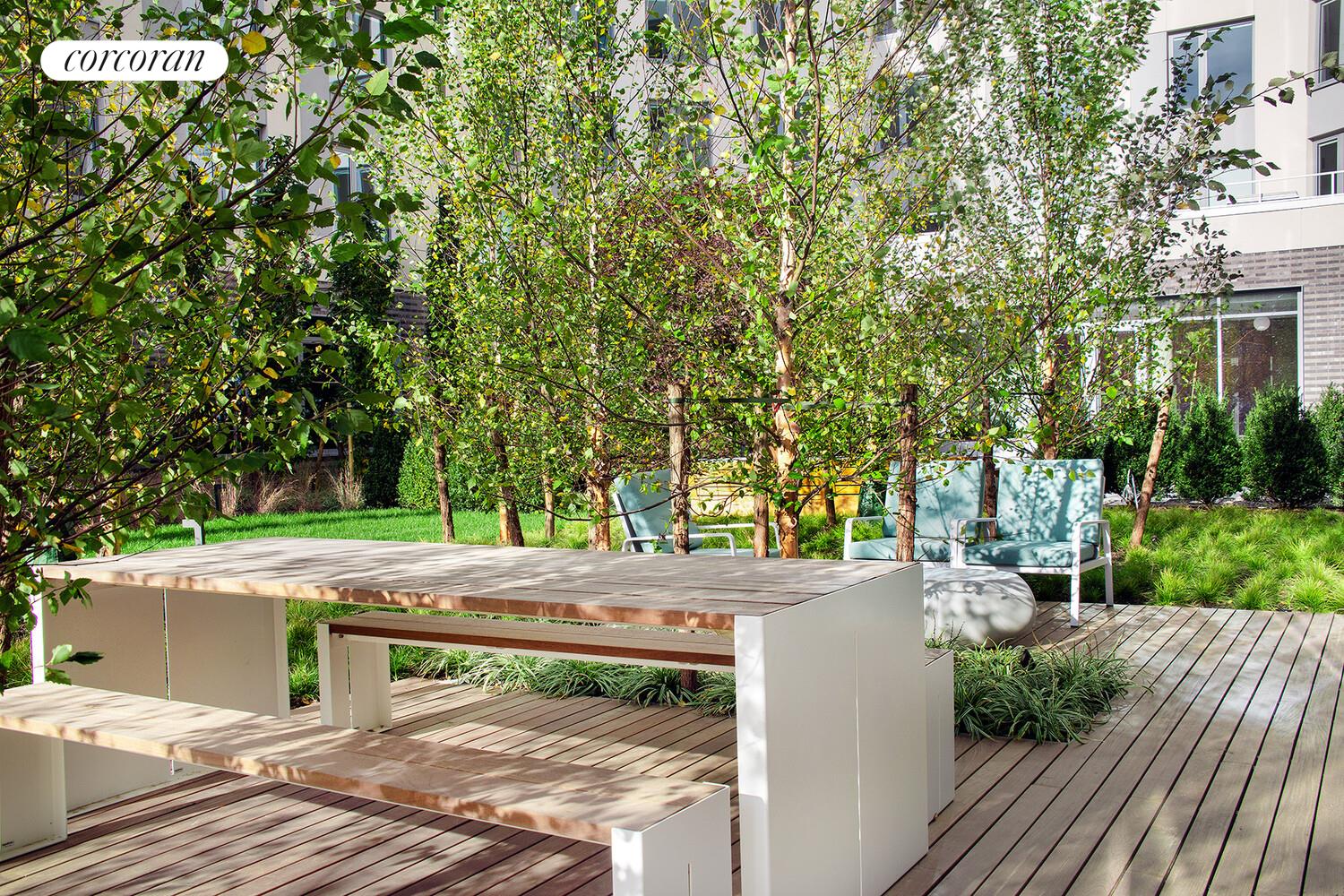 #17 photo, Astoria, クイーンズ区 Astoria , NY 11102