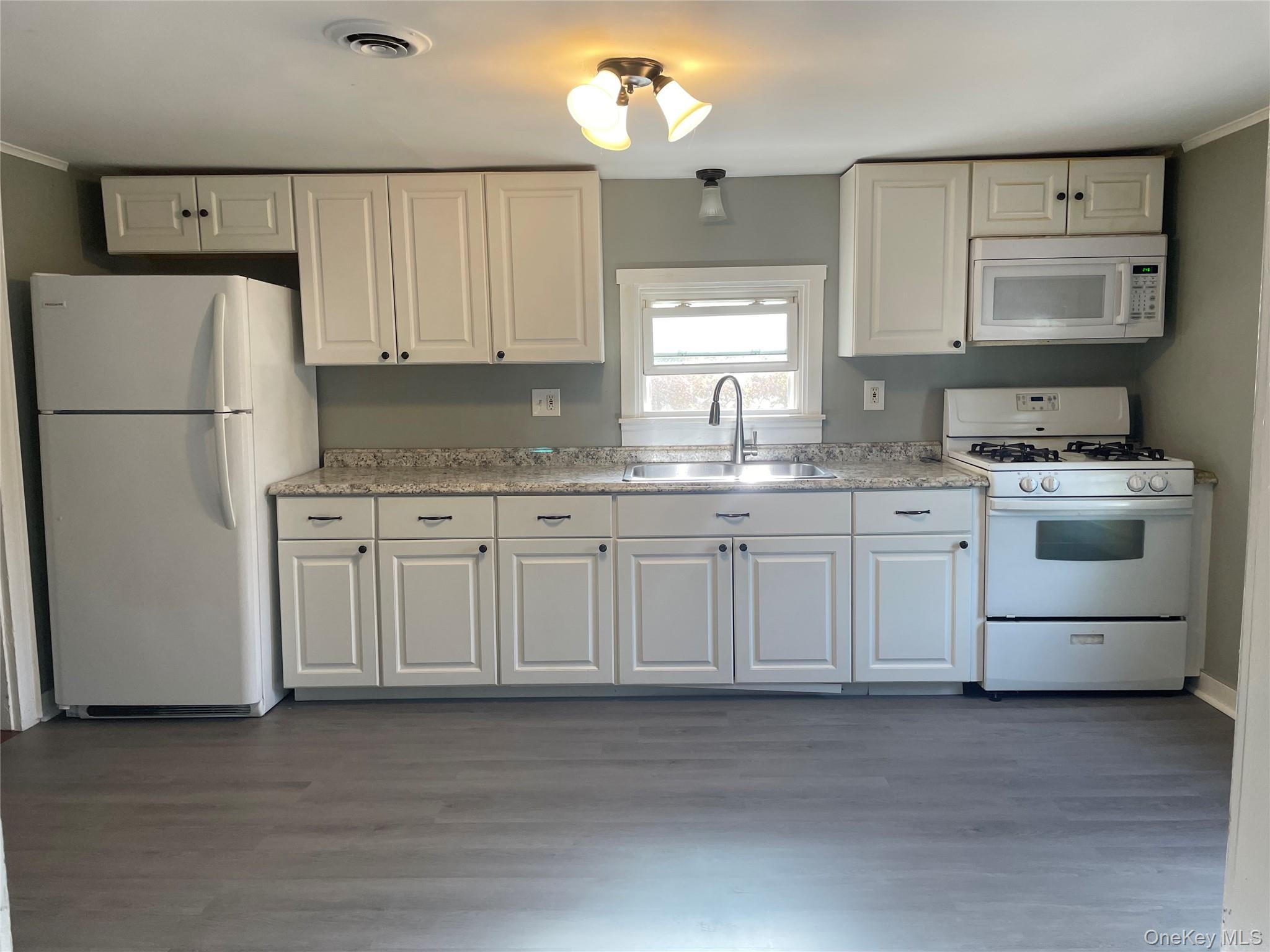 #4 photo, 280 Maple Avenue, Pine Bush , NY 12566