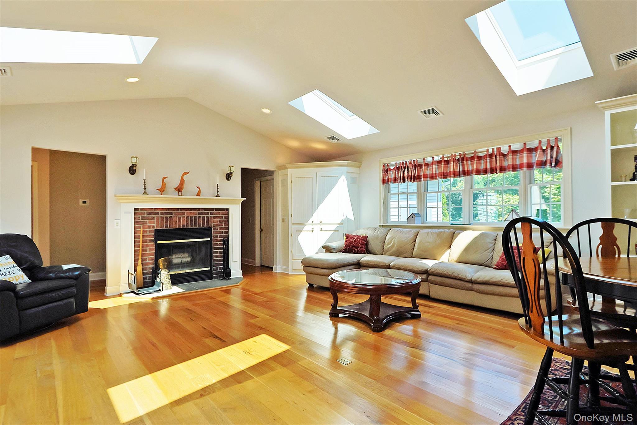 #18 photo, 82 Thornhill Drive, Pleasant Valley , NY 12569