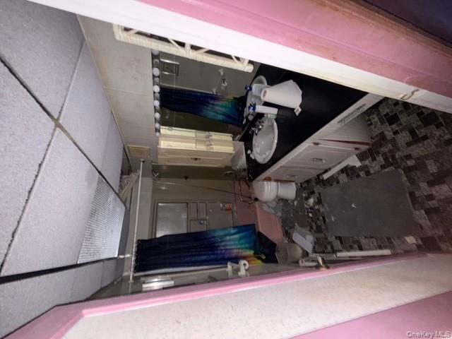 #9 photo, 35 Marlow Road, Valley Stream , NY 11580