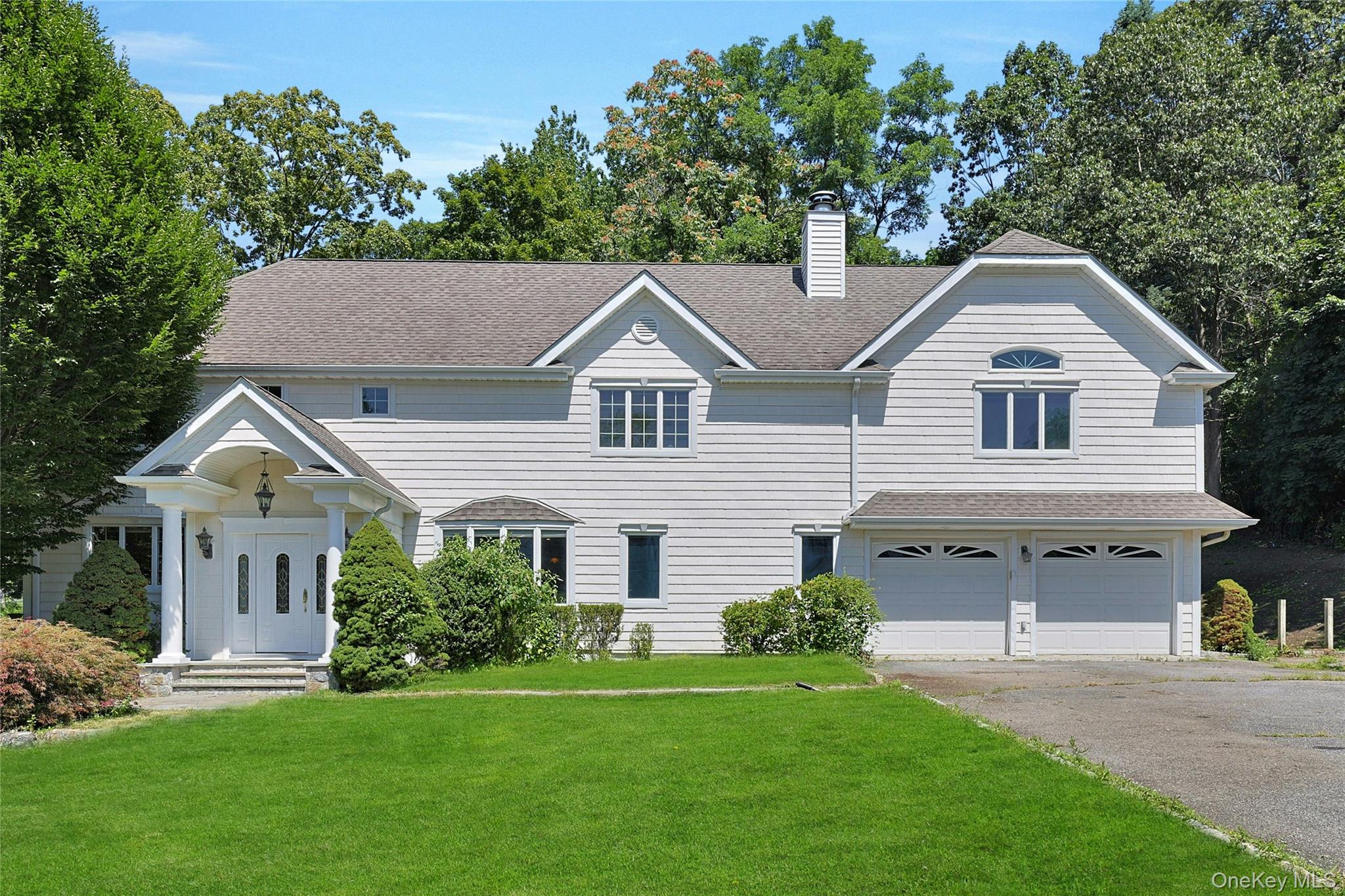 #1 photo, 138 Whittier Drive, Thornwood , NY 10594