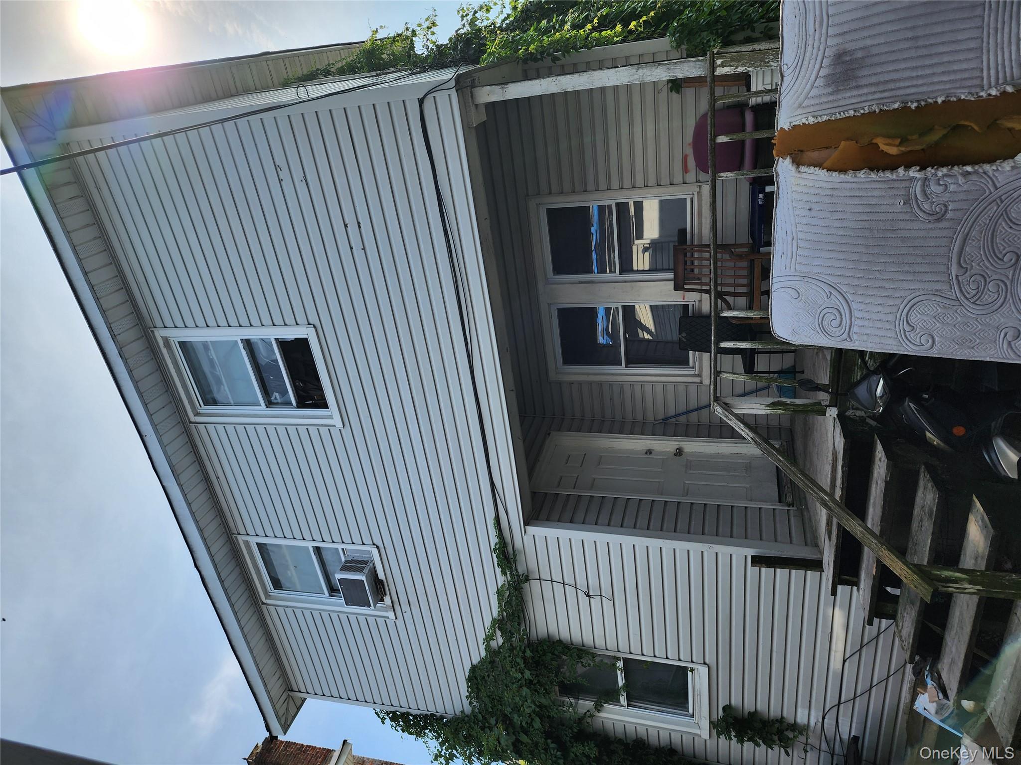 #4 photo, 179 Beach 114th Street, クイーンズ区 Rockaway Park , NY 11694