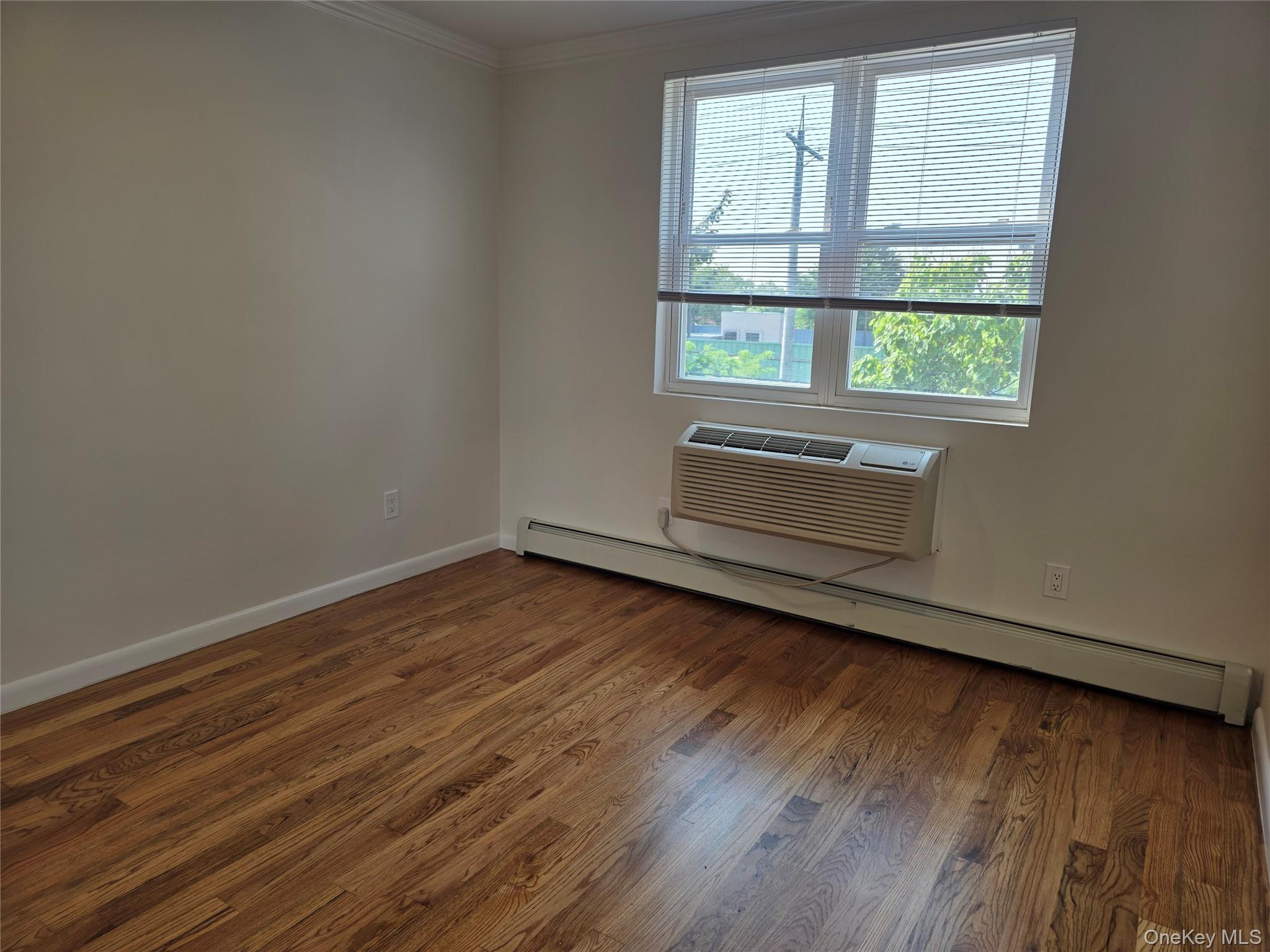 #2 photo, 3641 169th Street, クイーンズ区 Flushing , NY 11358