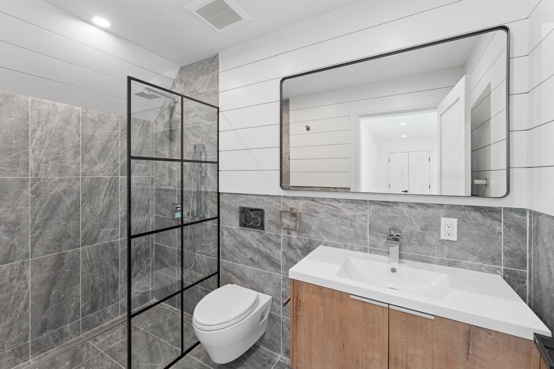 #19 photo, 6 Grape Arbor Ln, サフォーク郡 East Hampton , NY 11937