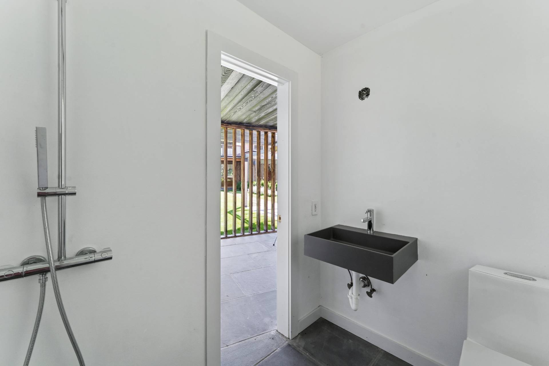 #24 photo, 6 Grape Arbor Ln, サフォーク郡 East Hampton , NY 11937