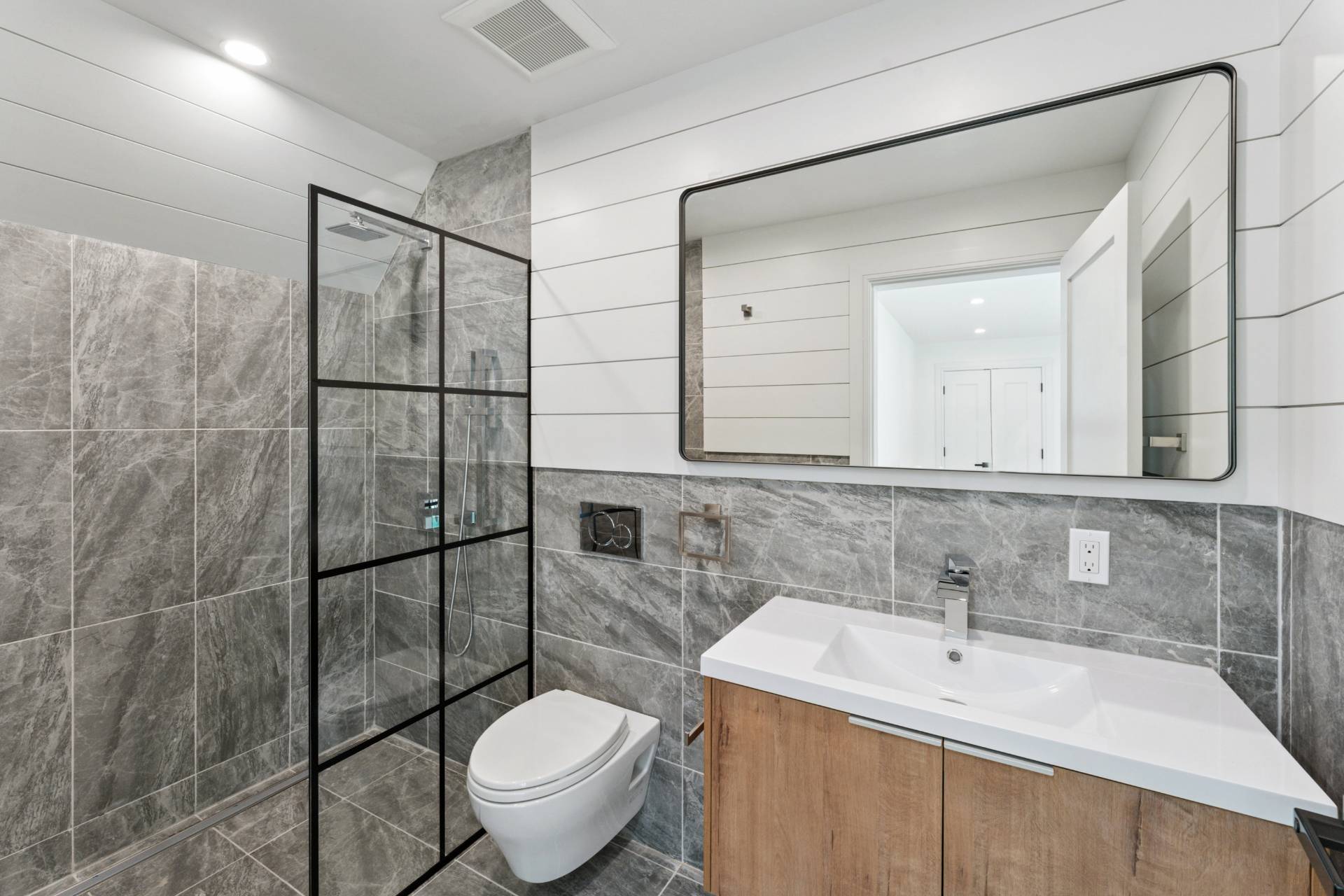 #30 photo, 6 Grape Arbor Ln, サフォーク郡 East Hampton , NY 11937