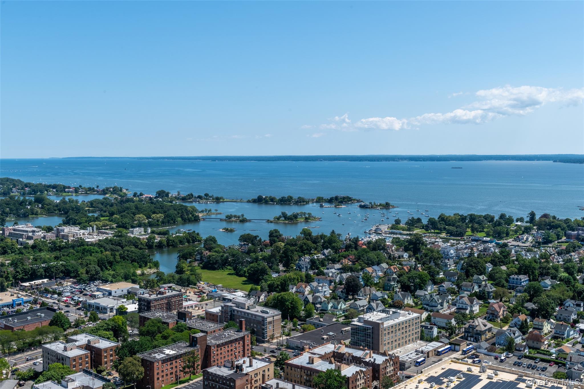 #10 photo, 175 Huguenot Street, New Rochelle , NY 10801