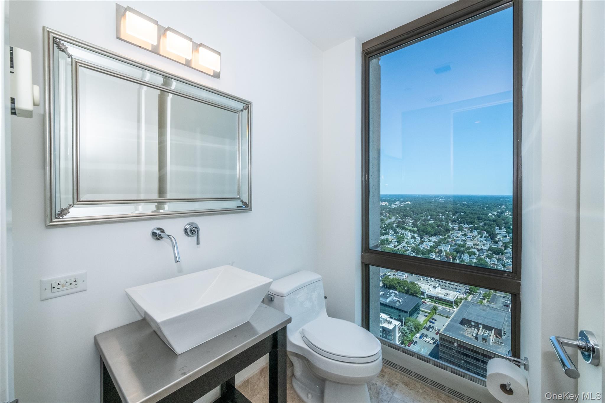 #9 photo, 175 Huguenot Street, New Rochelle , NY 10801