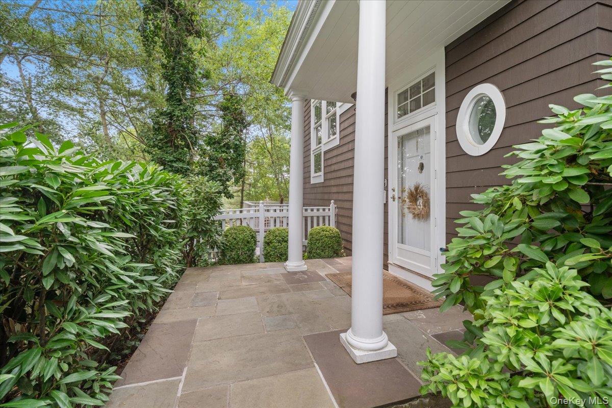 #1 photo, 10 Old Jackson Avenue, Hastings-on-Hudson , NY 10706