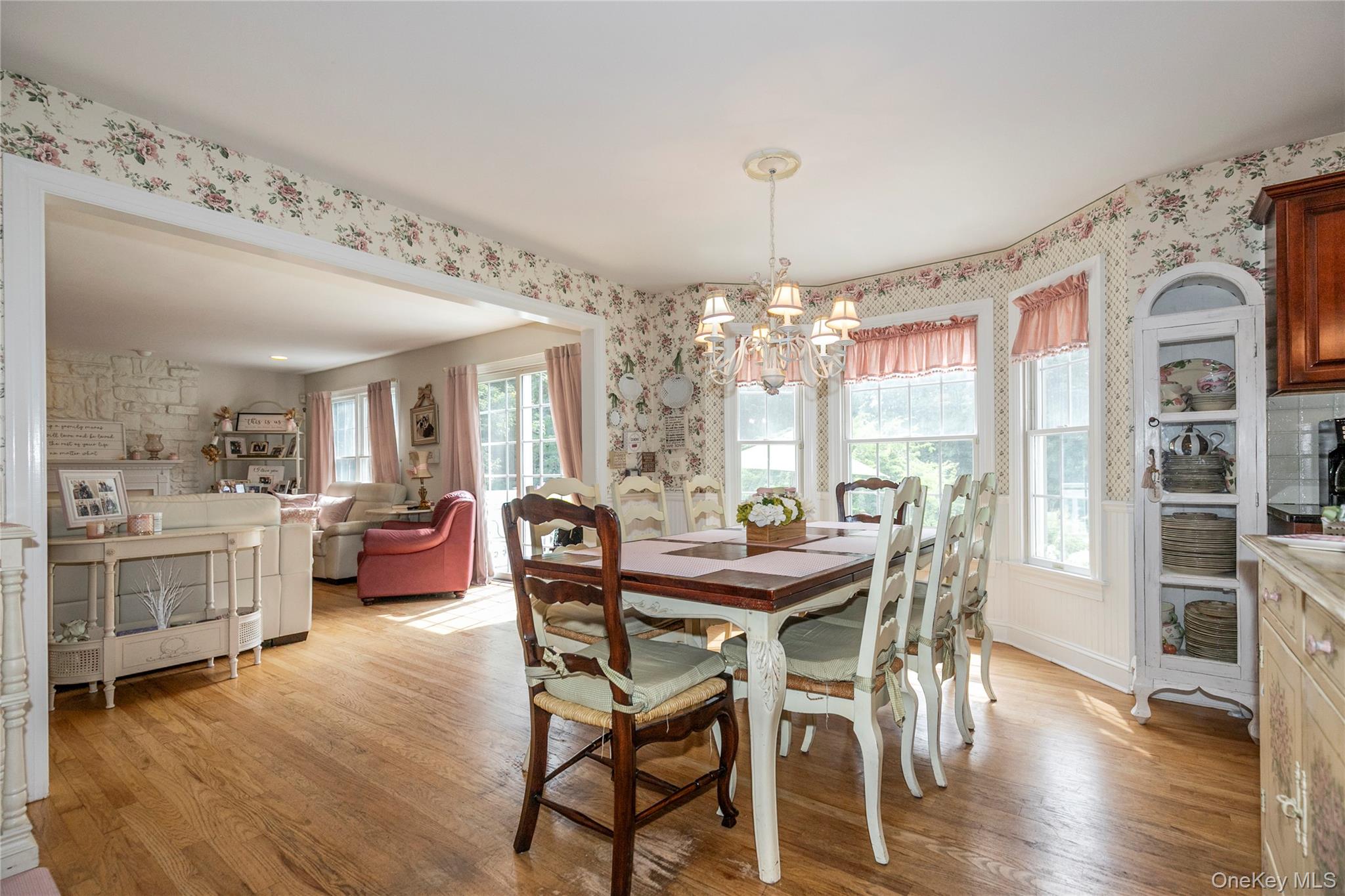 #18 photo, 6 Rolling Wood Court, サフォーク郡 Hauppauge , NY 11788