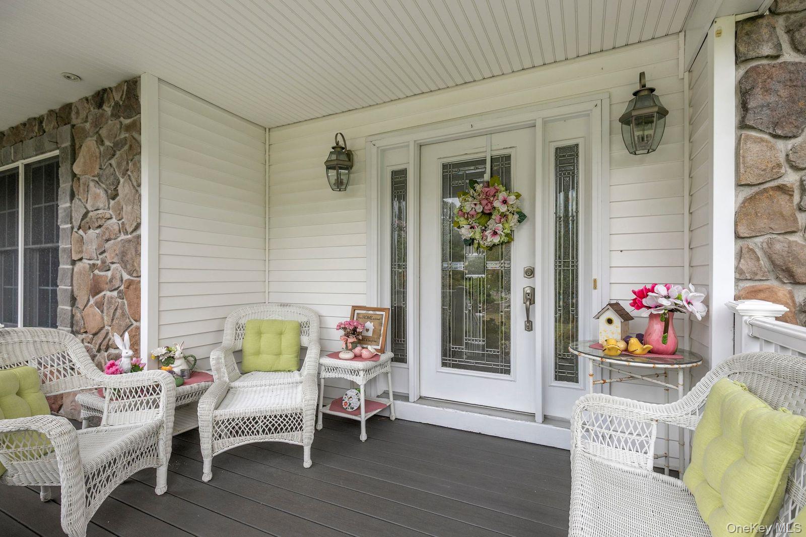 #5 photo, 6 Rolling Wood Court, サフォーク郡 Hauppauge , NY 11788