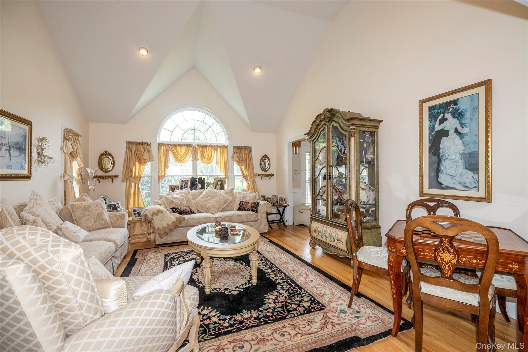 #6 photo, 6 Rolling Wood Court, サフォーク郡 Hauppauge , NY 11788