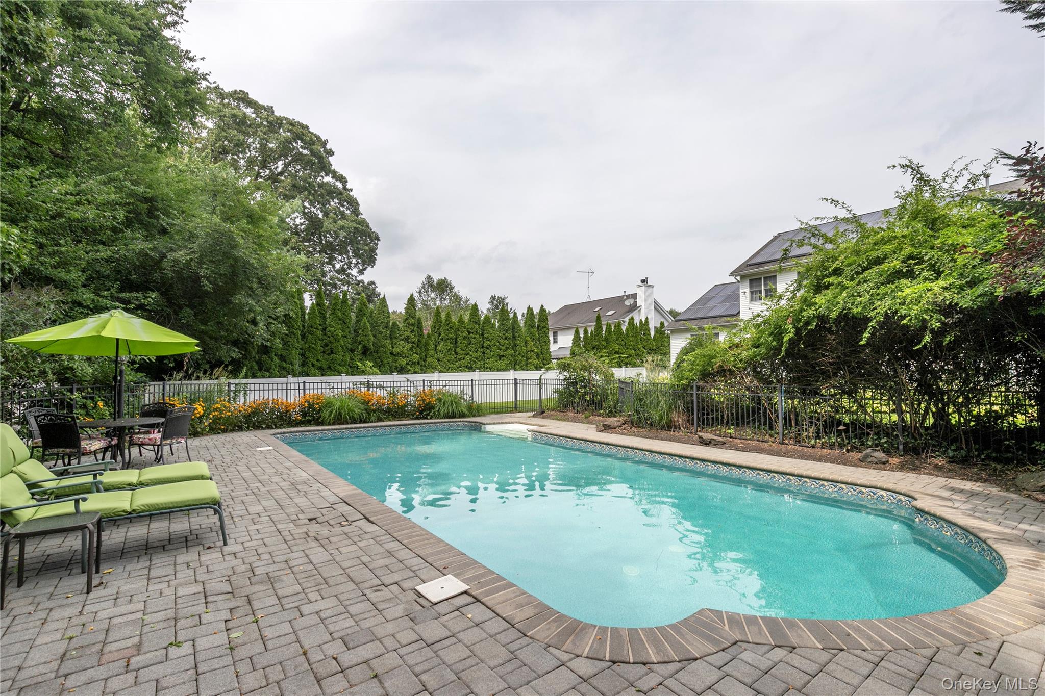 #9 photo, 6 Rolling Wood Court, サフォーク郡 Hauppauge , NY 11788