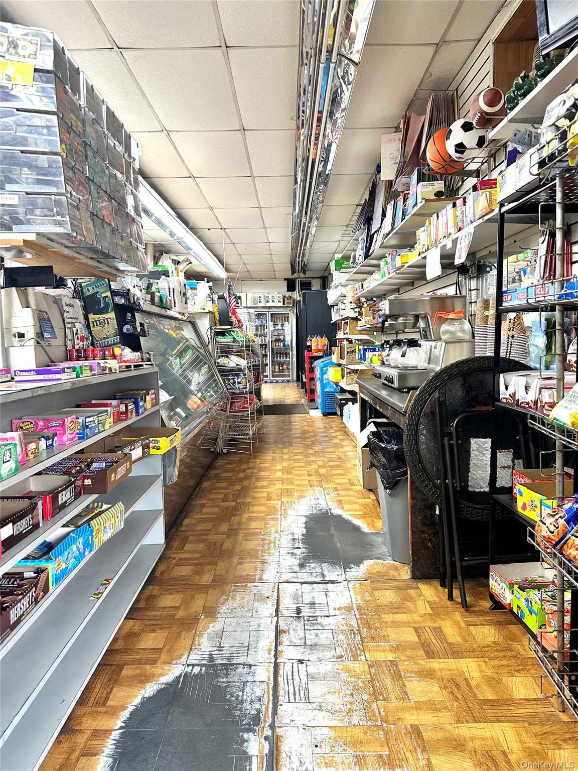 #5 photo, 42-25 235 Street, クイーンズ区 Douglaston , NY 11363